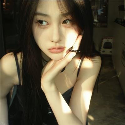 门口男孩